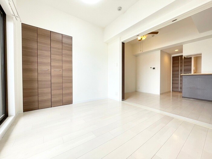 物件内観写真10　(居室)