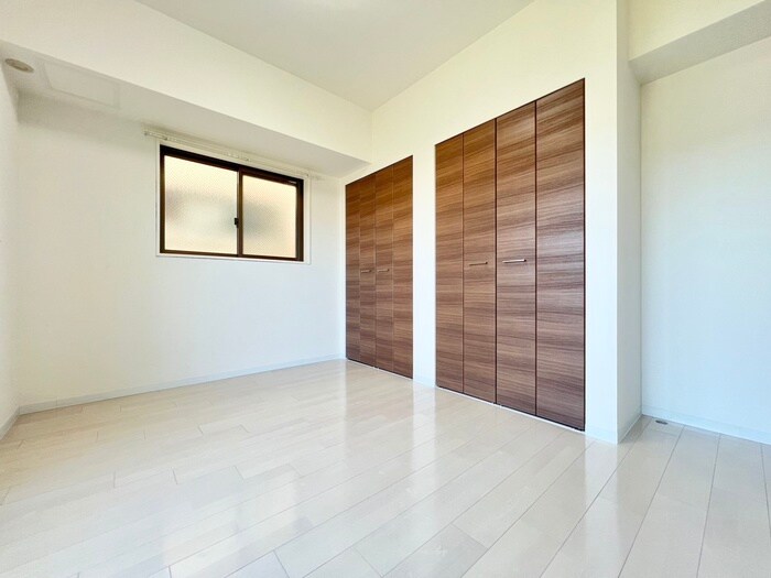 物件内観写真12　(居室)