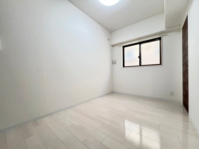 物件内観写真15　(居室)