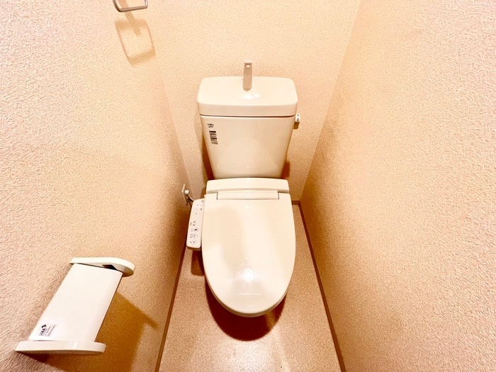 物件内観写真17　(トイレ)