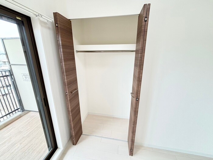 物件内観写真18　(収納)