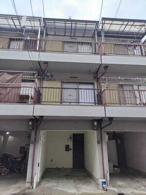 大東市三箇あきかつ連棟外観写真