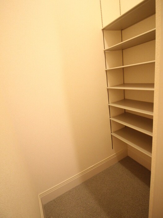 物件内観写真14　(靴箱)