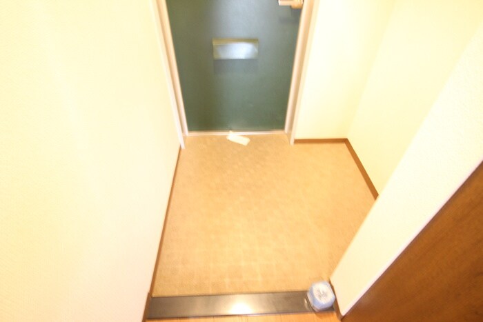 物件内観写真22　(玄関)