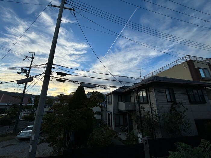 物件内観写真21　(室内からの展望)