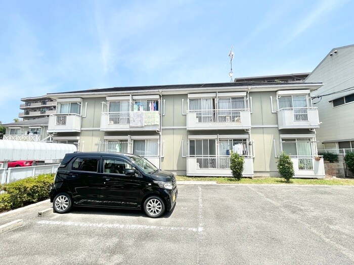 物件外観写真2　(外観写真)