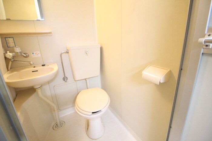 物件内観写真15　(トイレ)