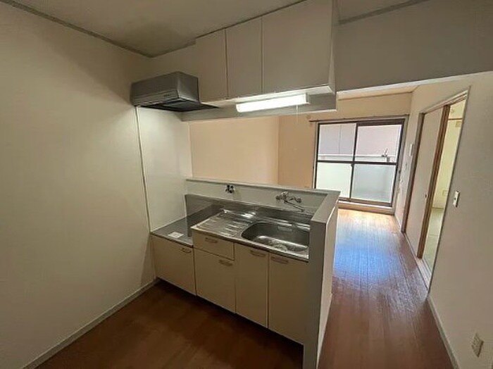 物件内観写真8　(キッチン)