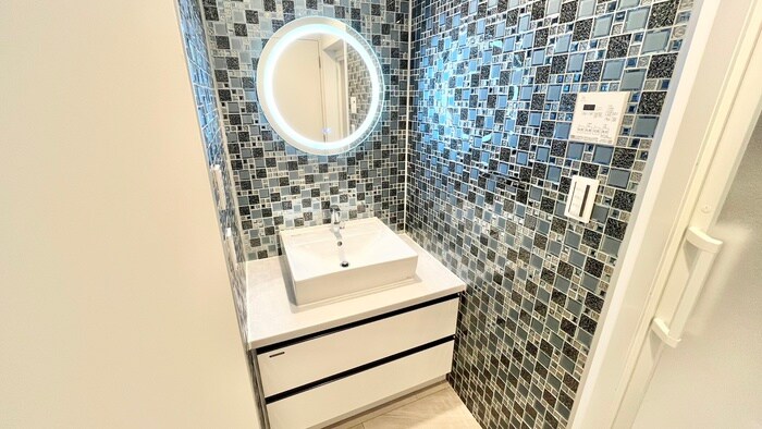 物件内観写真9　(洗面)