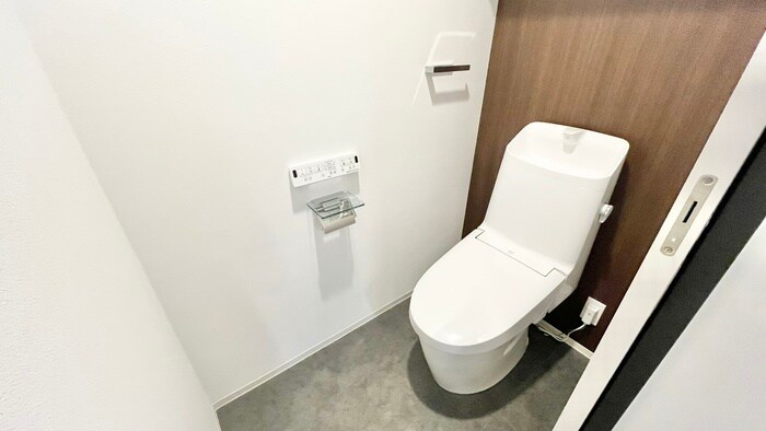 物件内観写真10　(トイレ)