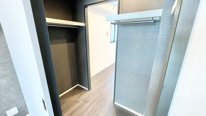 物件内観写真13　(収納)