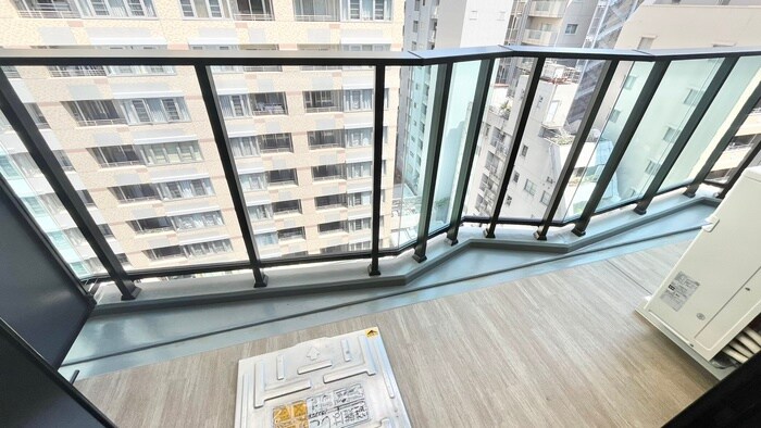 物件内観写真16　(玄関)