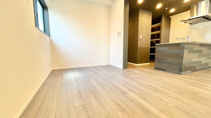 物件内観写真18　(居室)