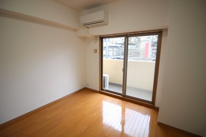 物件内観写真12　(居室)