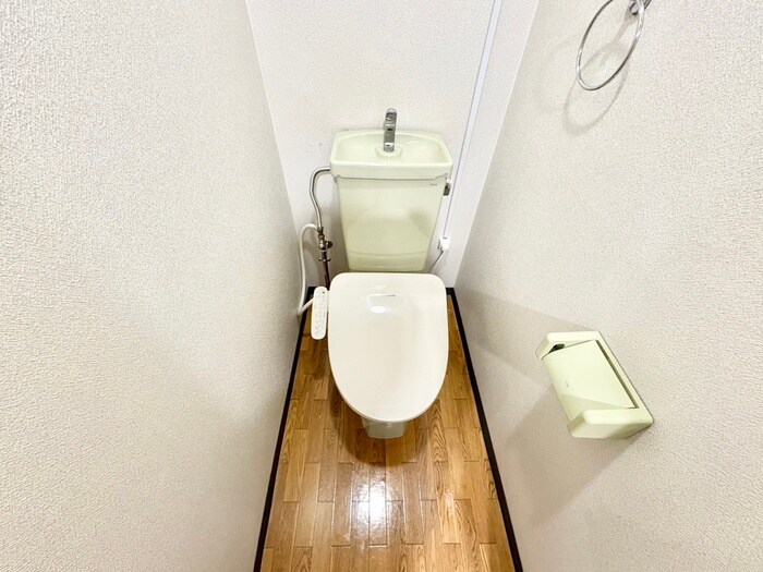 物件内観写真15　(トイレ)