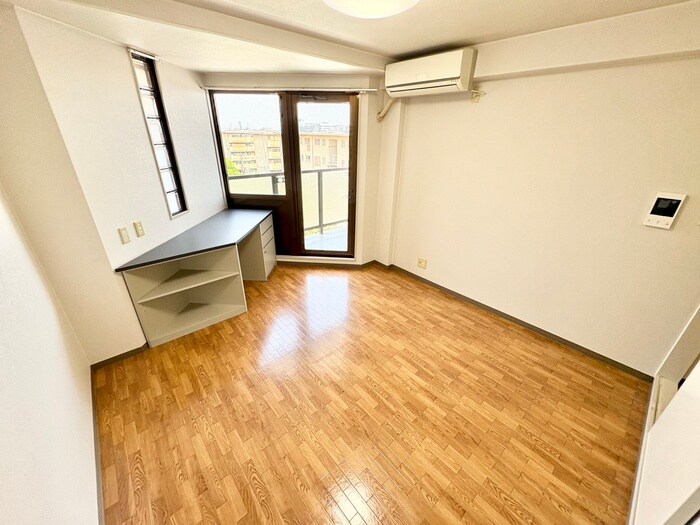 物件内観写真19　(居室)