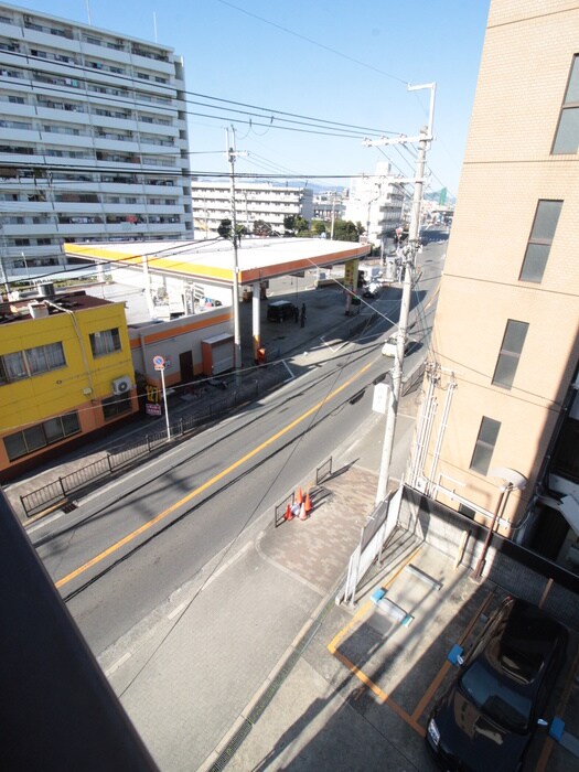 物件内観写真22　(室内からの展望)