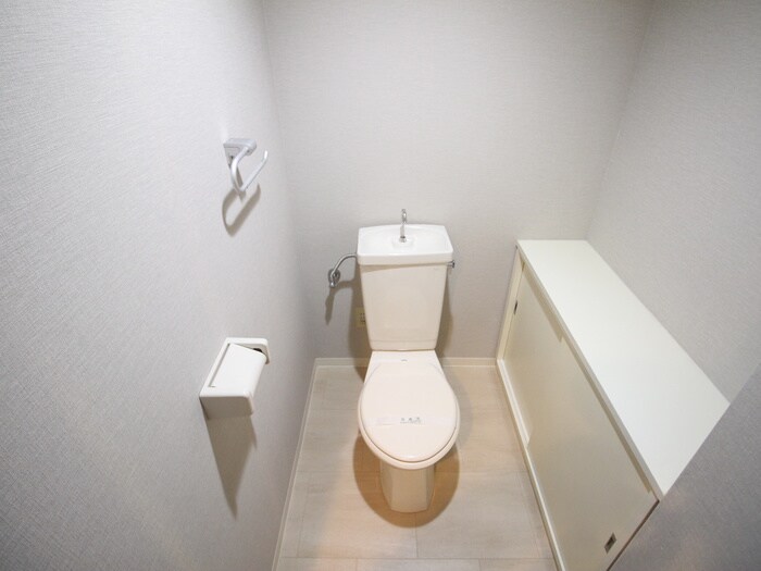 物件内観写真12　(トイレ)