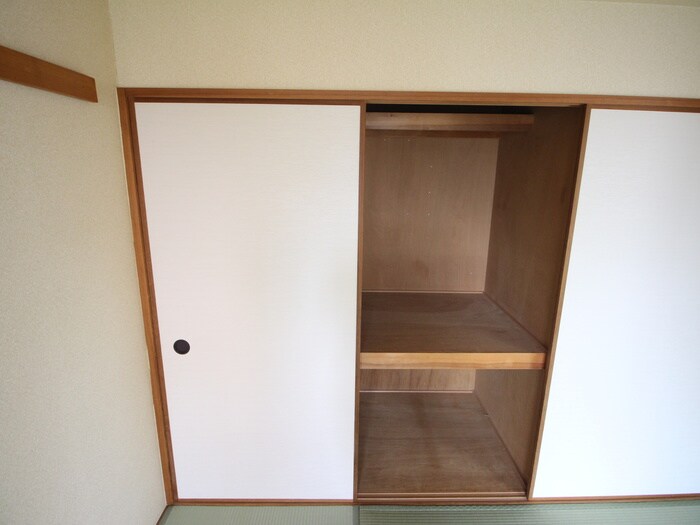 物件内観写真17　(収納)