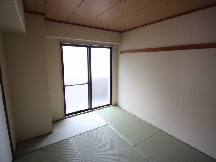 物件内観写真21　(居室)