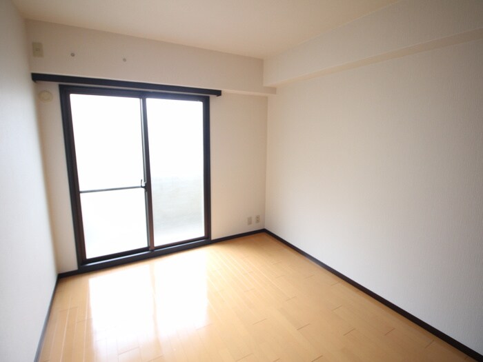 物件内観写真22　(居室)