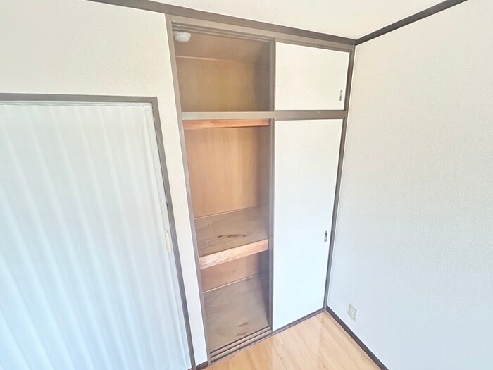 物件内観写真16　(収納)