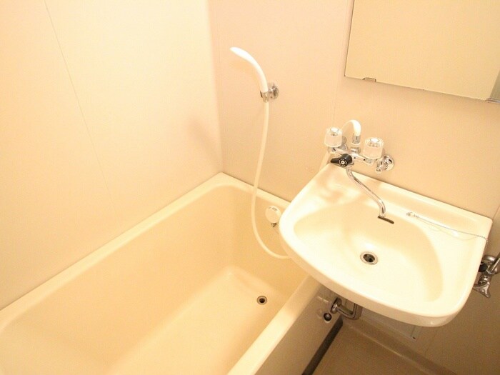 物件内観写真10　(バス／シャワールーム等)