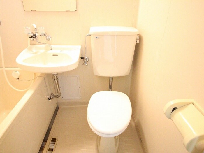 物件内観写真12　(トイレ)