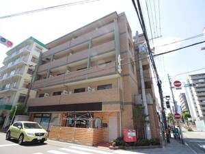 ＣＲＵＭ－１外観写真