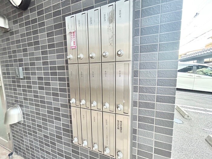 物件外観写真4　(建物設備)