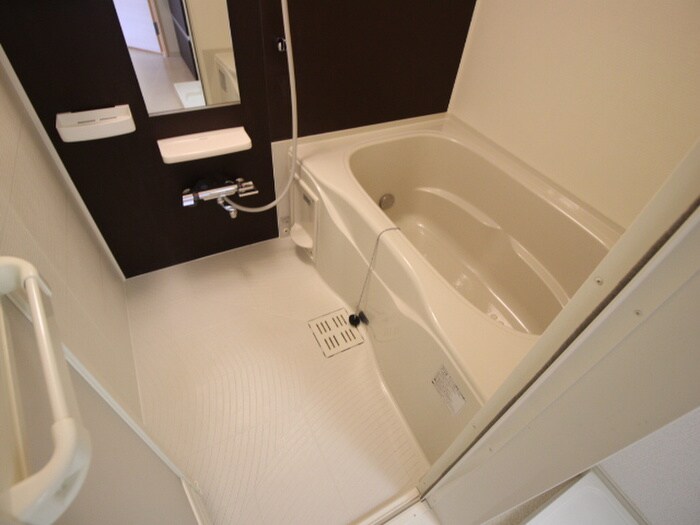 物件内観写真10　(バス／シャワールーム等)