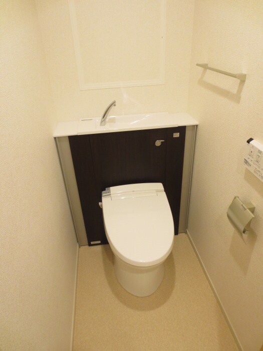 物件内観写真12　(トイレ)