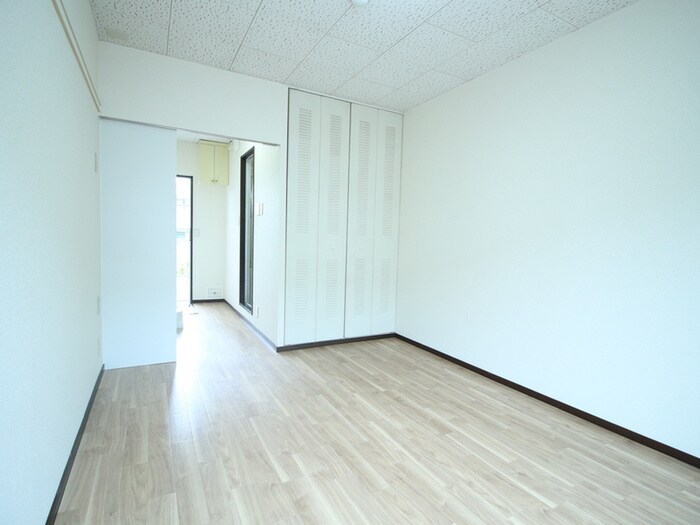 物件内観写真20　(居室)