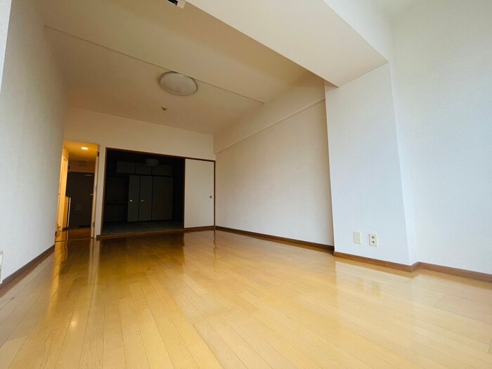 物件内観写真15　(居室)