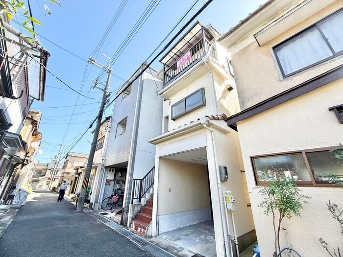 物件外観写真1　(外観写真)