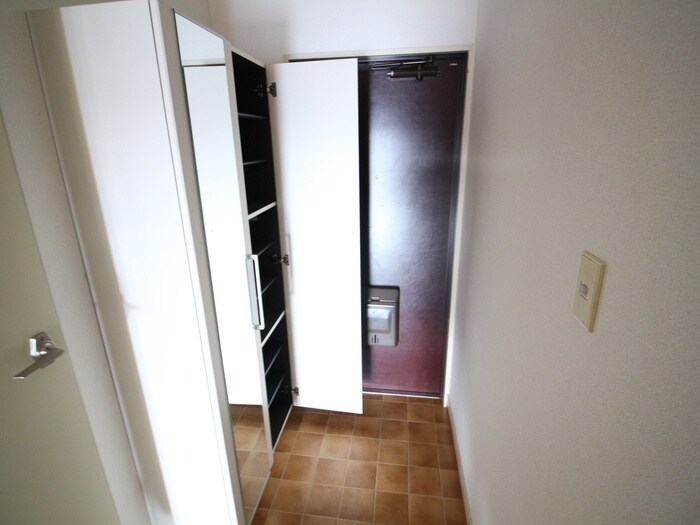 物件内観写真17　(靴箱)