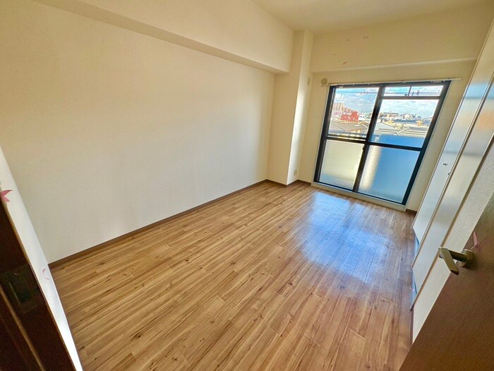 物件内観写真8　(居室)