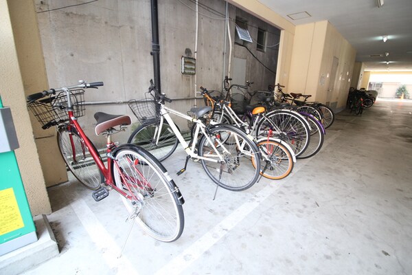 駐輪場