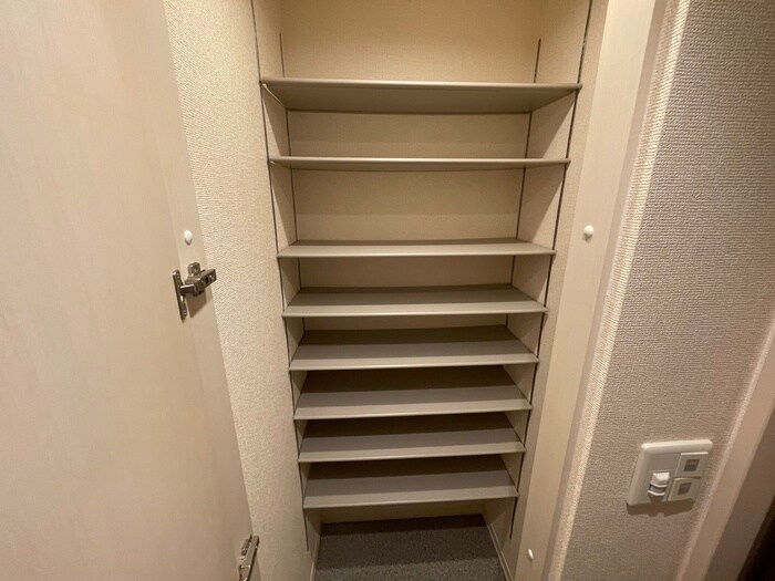 物件内観写真19　(靴箱)