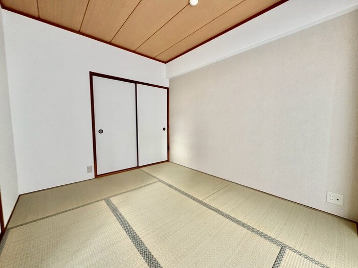 物件内観写真10　(居室)