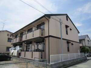 白鳥ハイツ　Ｂ棟外観写真