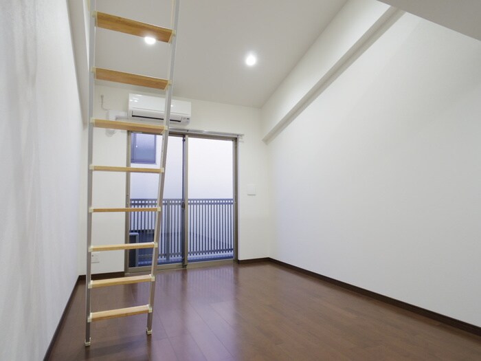 物件内観写真11　(居室)