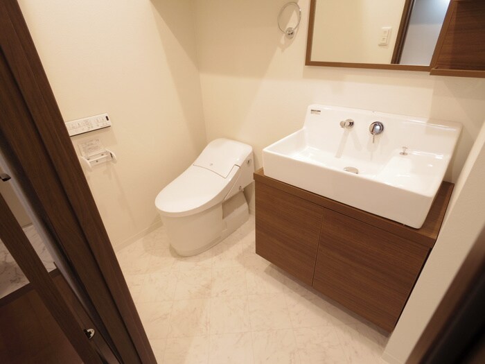 物件内観写真17　(トイレ)