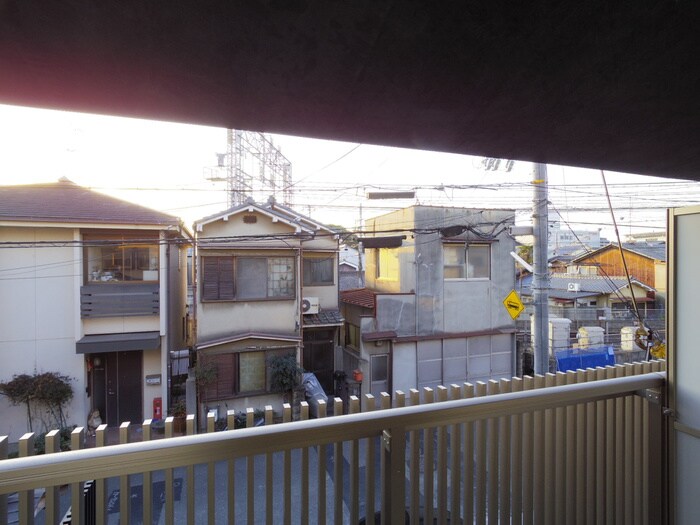 物件内観写真22　(室内からの展望)