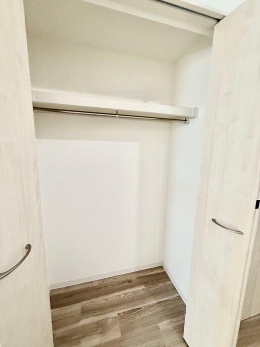 物件内観写真16　(収納)