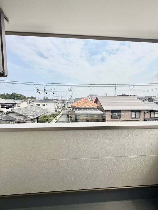 物件内観写真22　(室内からの展望)