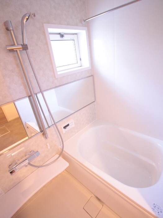 物件内観写真10　(バス／シャワールーム等)