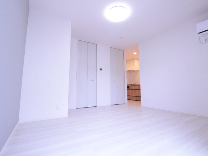 物件内観写真12　(内観写真)