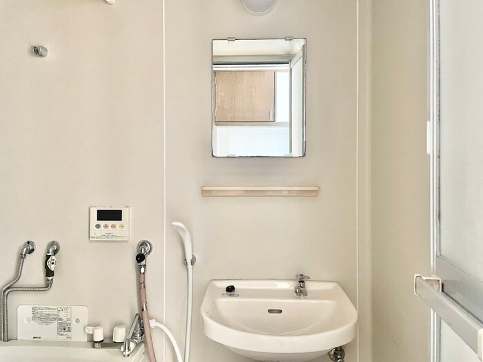 物件内観写真11　(洗面)