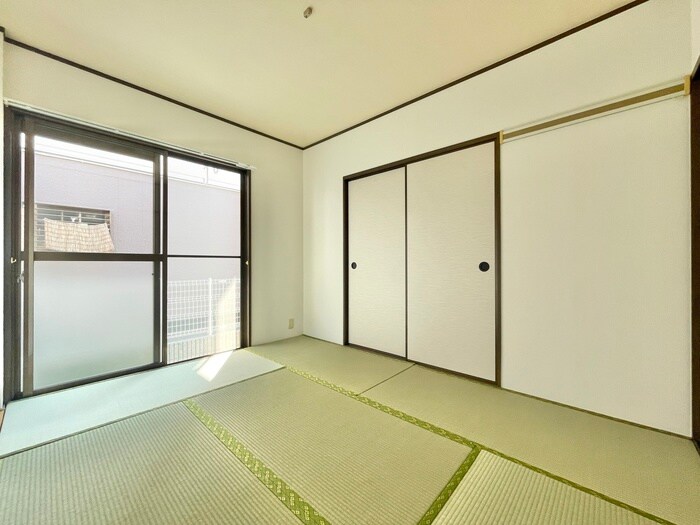 物件内観写真13　(居室)